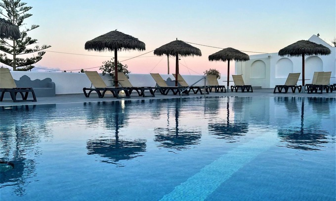 Karterados Hotel | Nikos Hotel