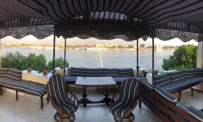 Luxor House | Nile Castle