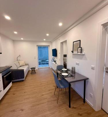 Garßen Apartment | NNN - NigelNagelNeu