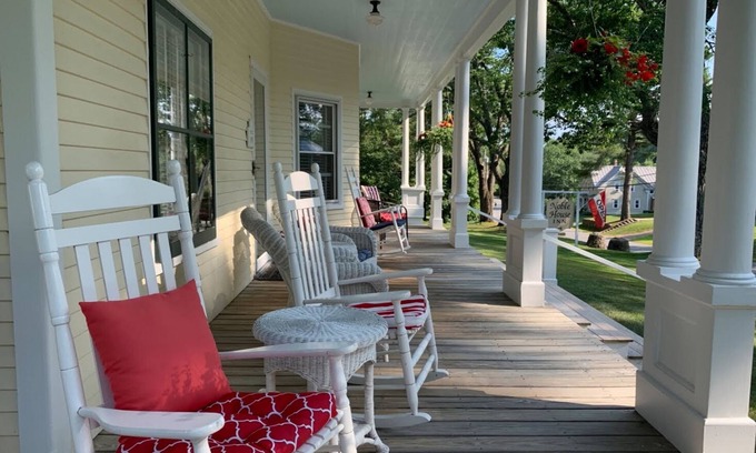 Bridgton Bed & Breakfast | Noble House Inn