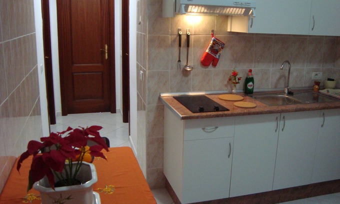 Puerto de la Cruz Apartment | Non-smoking Budget Accomodation