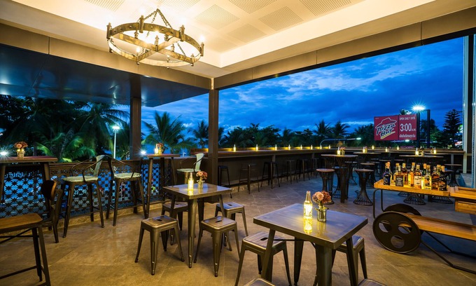 Pattaya Bay Hotel | Nonze Hostel