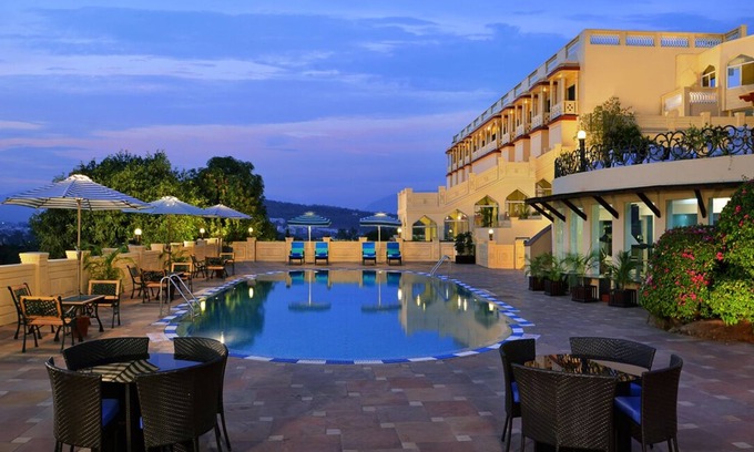 Bhopal Hotel | Noor-Us-Sabah Palace