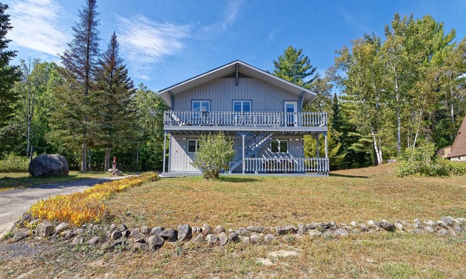 North Creek House | North Creek Chalet - Minutes to Gore