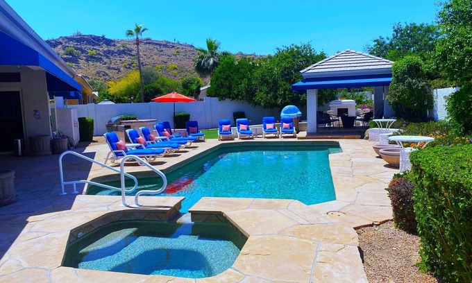Pinnacle Hill House | North Phoenix-Glendale Resort-Style Home, Saltwater Pool Spa, Hike, Golf, Events