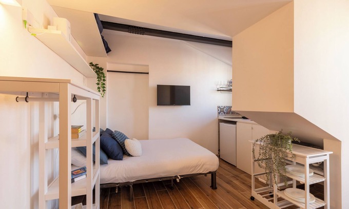 Guastalla Apartment | notaMi - MANSARDE BELVEDERE DUOMO
