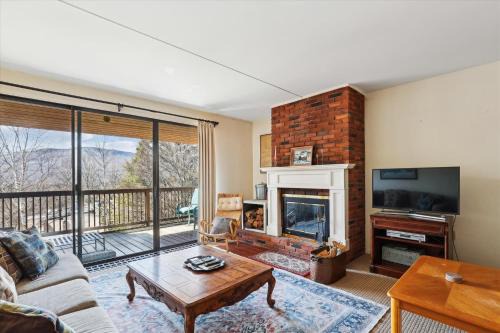Stowe Area House | Notchbrook 13AB