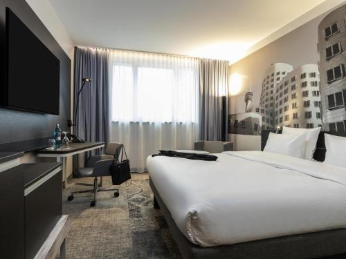 Lichtenbroich Hotel | Novotel Duesseldorf Airport