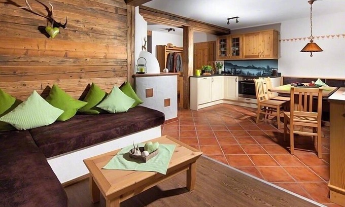 Bischofswiesen Apartment | Nr. 2, Ferienwohnung ca. 65 m², 2 Schlafzimmer, Wohnzimmer, Balkon