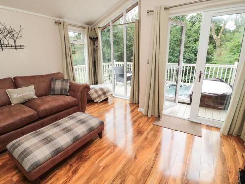 Morpeth House | Number 43 Burnside Lodge