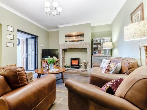 Amble House | Number Sixteen