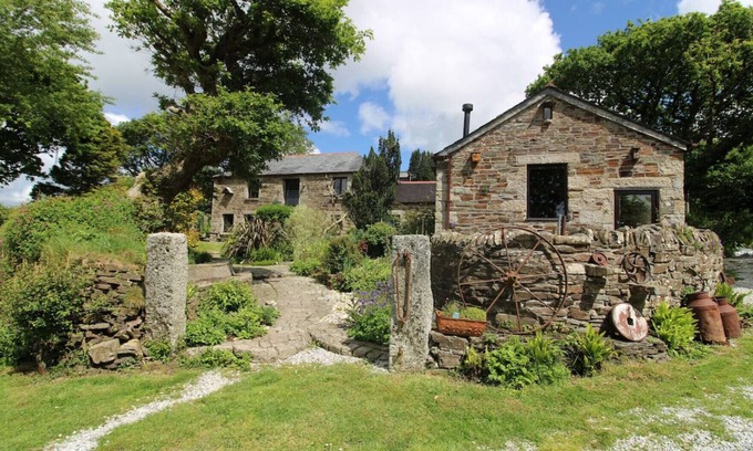 Mount Cottage | Nuthatch Cottage - One Bedroom Cottage, Sleeps 2