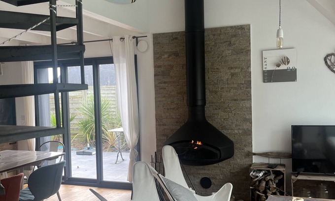 Penmarch House | Ô Lodge de Pors Carn - Beach Hut 100 meters from the beach of Pors Carn