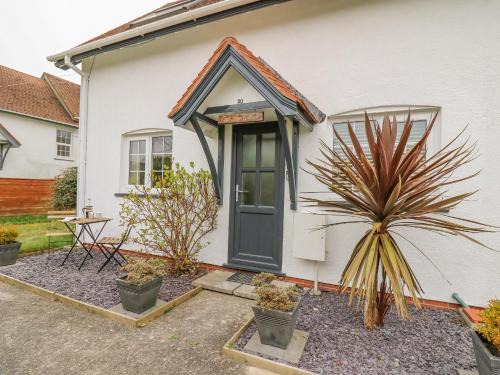 Aberporth House | Oak Tree Cottage