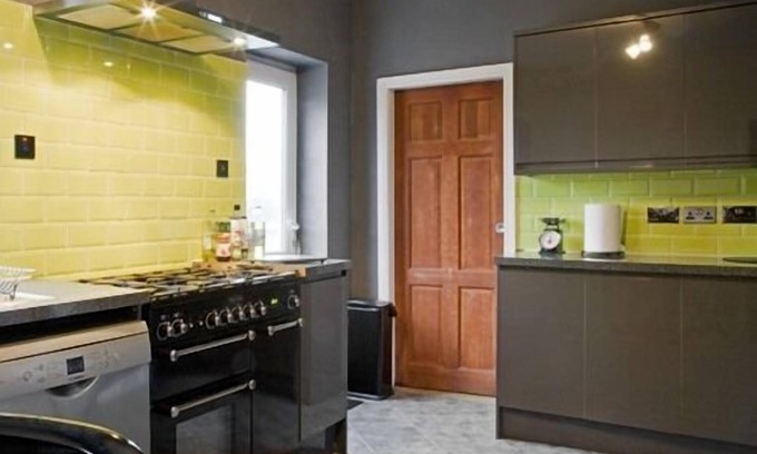Wolverhampton House | Oaklands