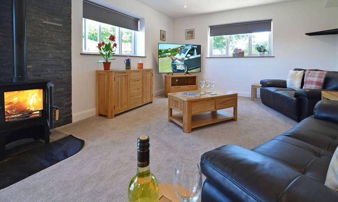 Payhembury House | Oakleigh View - Contemporary rural barn conversion in East Devon countryside