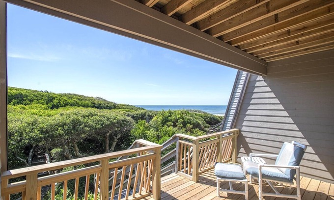 Pine Knoll Shores House | Ocean Grove J2 4 Bedroom Condo by RedAwning