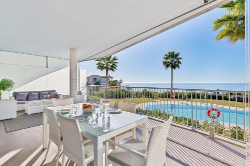 La Capellania Apartment | Ocean & pool view 3-bedroom apt.