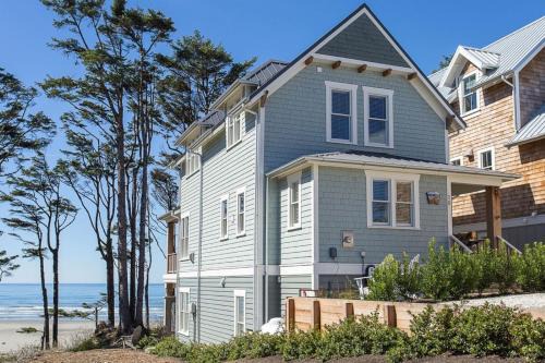 Seabrook House | Ocean Tails by Seabrook Hospitality