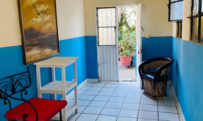 Lazaro Cardenas Apartment | Ocean view Charming 2-bedroom apartment with AC, WiFi in beautiful