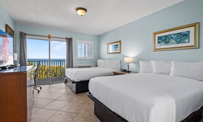 Fort Pierce Hotel | Ocean View Hotel Room with Balcony- 2 Full Beds #18