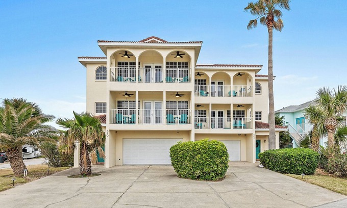 Horton Shores House | Ocean Views from this Luxury Townhome!