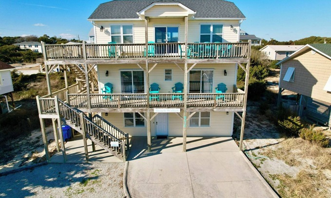 Emerald Isle House | Ocean Views, Private Pool, sleeps 15, easy beach access, dog friendly