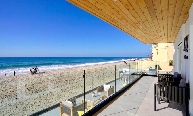Carlsbad Village Apartment | Ocean Villas Beach Front