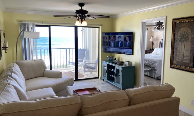 Hutchinson Island South Condo | Oceanfront Condo, Newly Renovated, Hutchinson Island Paradise