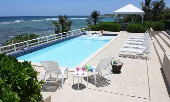 Estate Salt River Villa | OCEANFRONT LUXURY VILLA, 4900sf, 4br, 4bth, billiards and Gym