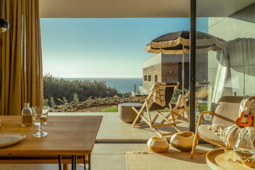 Mafra Villa | oceanHUTS Coxos