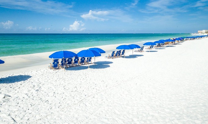 Holiday Isle Condo | Oceania 106 3 Bedroom Condo by RedAwning