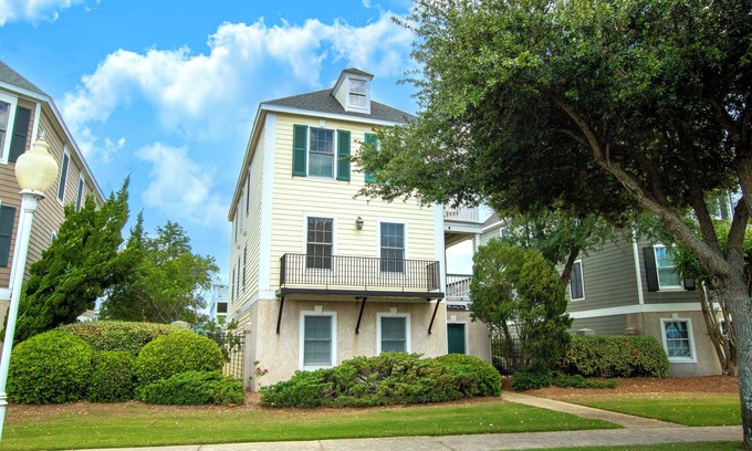 Buck Island House | Oceanside, Community Amenities, Gated Community, Hot Tub, BU20, Eagle's Landing