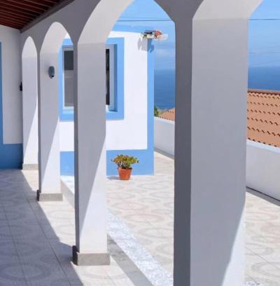 Bretanha House | Oceanview Sunset Retreat