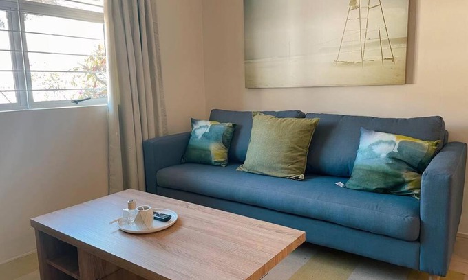 Umhlanga Apartment | Odenvillea Guest Cottage