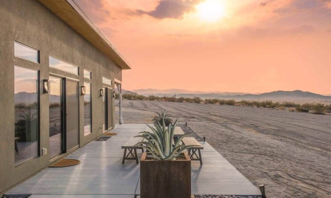 Panorama Heights House | Off-Grid Desert Retreat by Homestead Modern