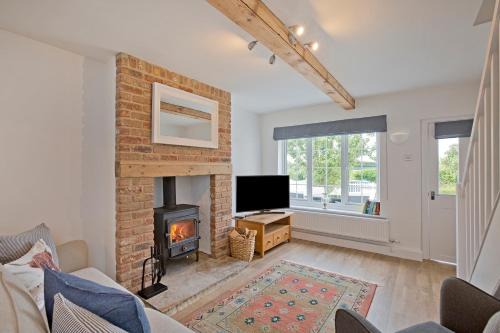 York House | Off-street parking Lower rates for longer lets
