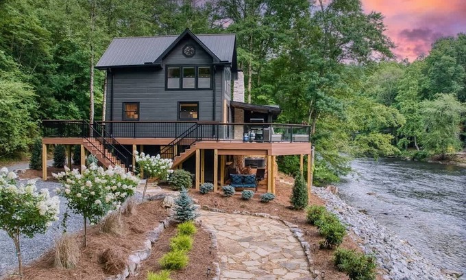 Blue Ridge Cabin | Off the Hook - Riverfront, hot tub, fire pit, pets