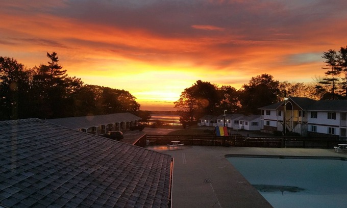 Ogunquit Hotel | Ogunquit Tides Resort