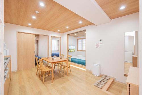 Nagawa Apartment | Okamoto Akihabara guest house elevator , wash machine, private bathroom