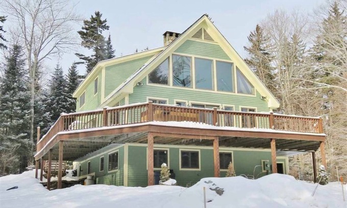 Mount Holly Ski Chalet | Okemo Mt. House Mins. from Jackson Gore HOT tub Billiard sleeps 11-15