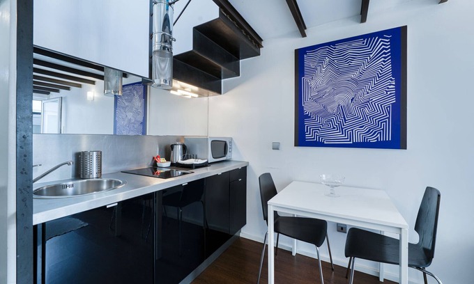 Bonfim House | Olala Fine Arts Studios