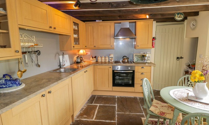 Loftus Cottage | Old Stables Cottage