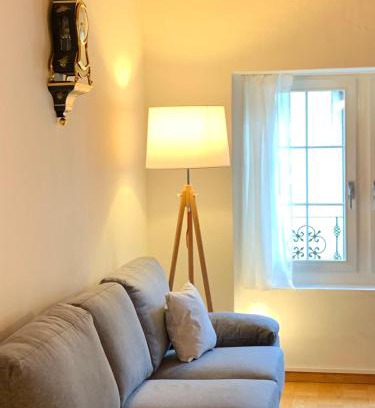 Rapperswil Apartment | Old Town Loft & Central Location in Rapperswil