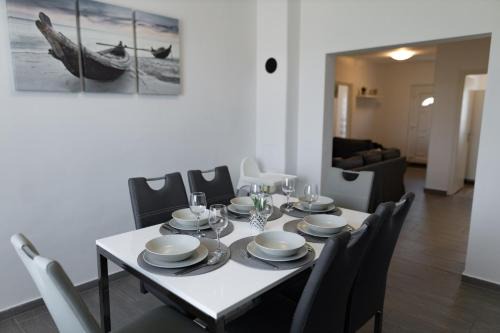 Fonyod Apartment | Olivér 22 Apartman