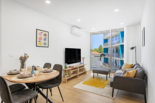 Espinho Apartment | Olivia Maresia Homestay