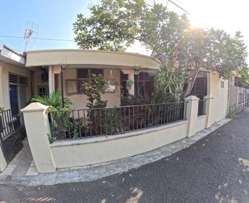 Tegalrejo House | Omah Tegalrejo Family Only