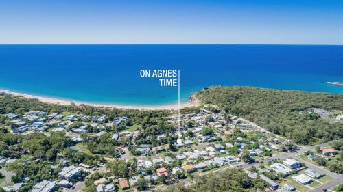 Agnes Water House | On Agnes Time - Large, 3-Bedroom, Coastal Home in Central Agnes Water, Short Walk to Stunning Main Beach