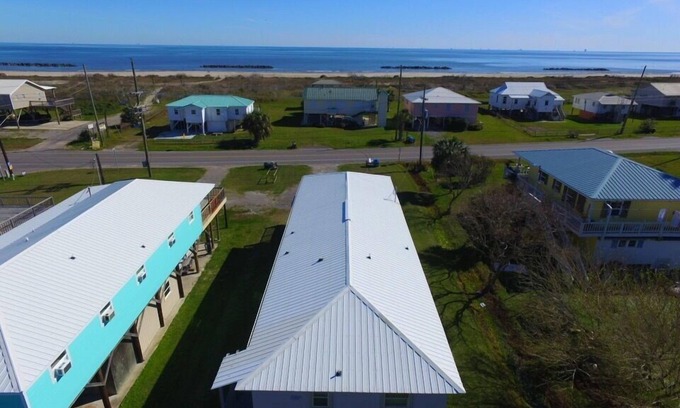 Grand Isle House | On Island Time - Coastal Realty Group