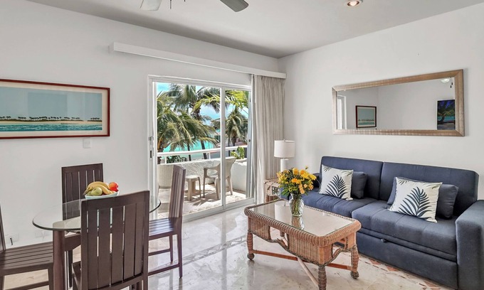 Playacar Condo | On the Beach! 2-Bed Condo. All Amenities Condo-Hotel. Spectacular Ocean Views.